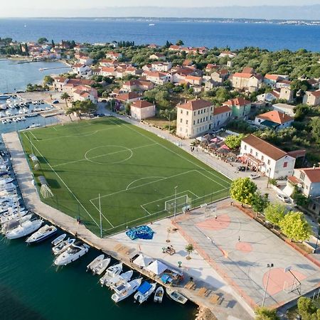 Villa Santa Eufemia Sutomiscica Екстер'єр фото