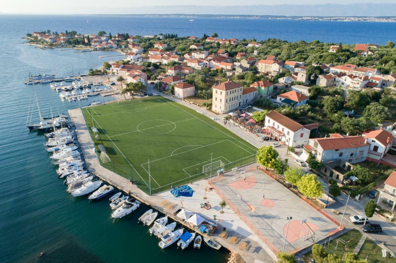 Villa Santa Eufemia Sutomiscica Екстер'єр фото